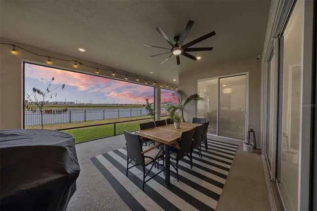 $699,900 | 7462 Sea Manatee Street, Palmetto, FL 34221