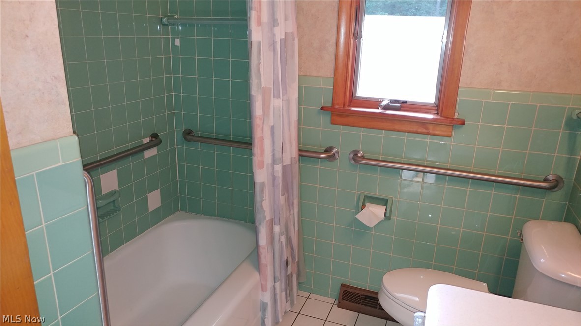 7306 Case Road North Ridgeville, OH 44039 - Photo 14 of 33