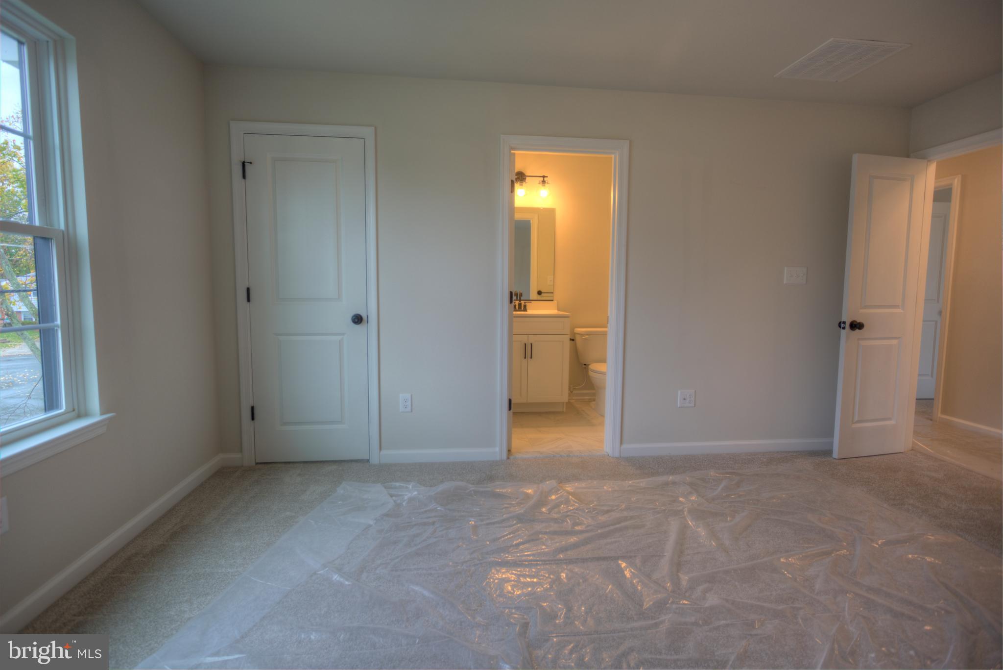 102 Valleybrook Road East Cherry Hill, NJ 08034 - Photo 30 of 36 Master Suite