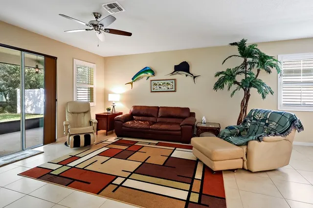 $360,000 | 152 Port Royal Court, Sebastian, FL 32958