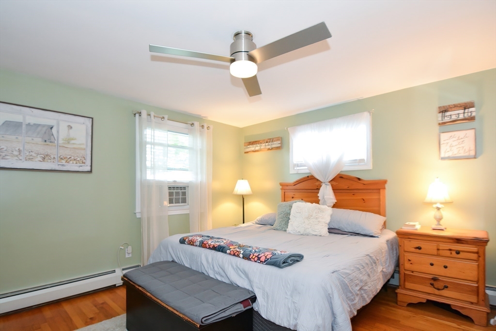 76 Linden Road Seekonk, MA 02771 - Photo 16 of 41