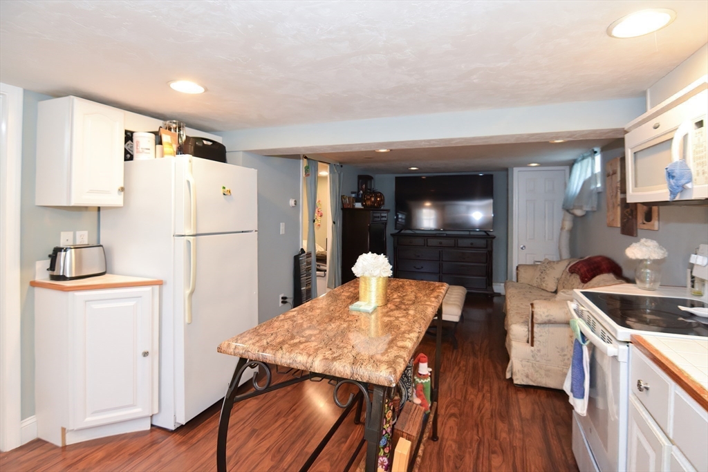 76 Linden Road Seekonk, MA 02771 - Photo 28 of 41