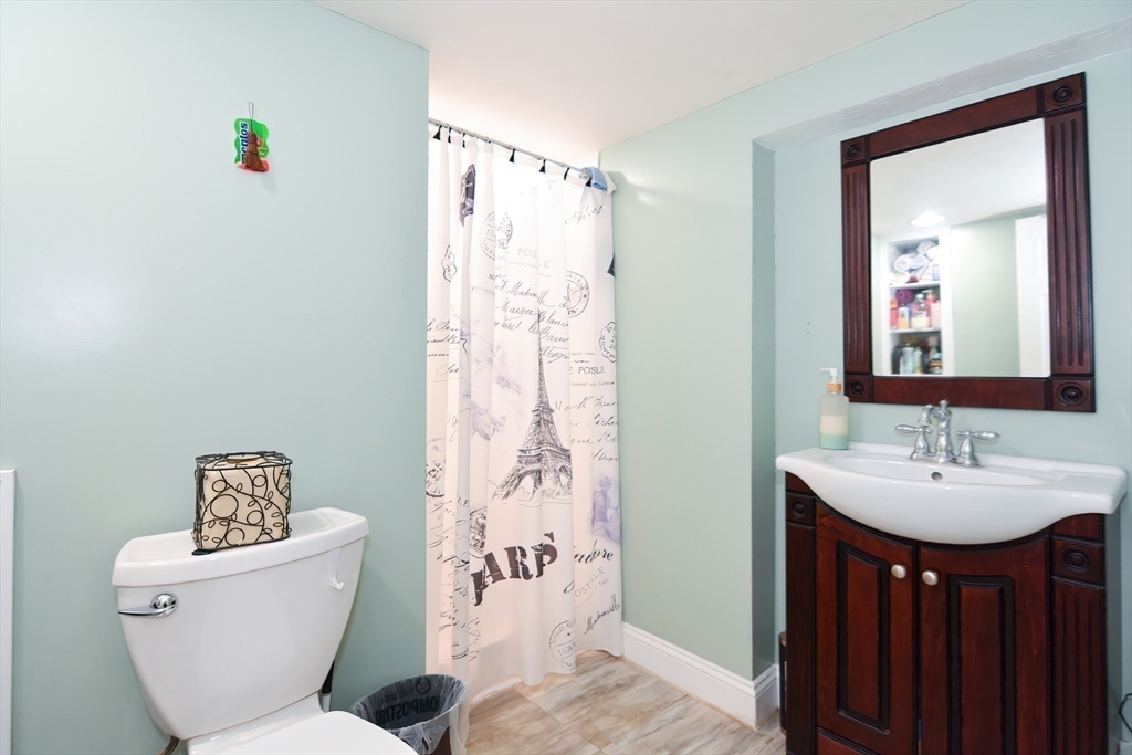 76 Linden Road Seekonk, MA 02771 - Photo 32 of 41