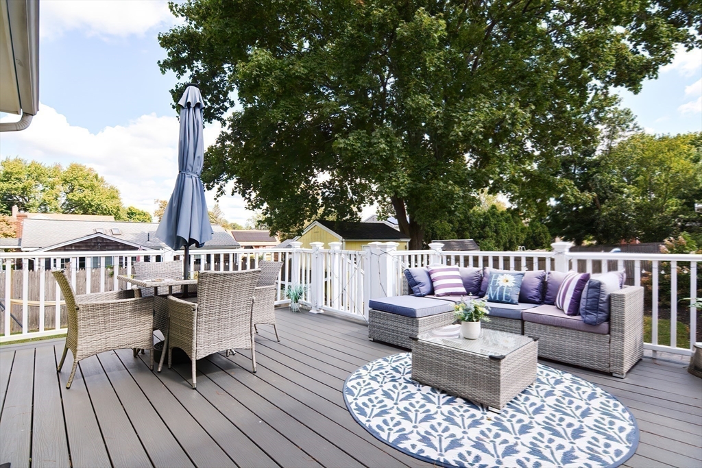 76 Linden Road Seekonk, MA 02771 - Photo 33 of 41