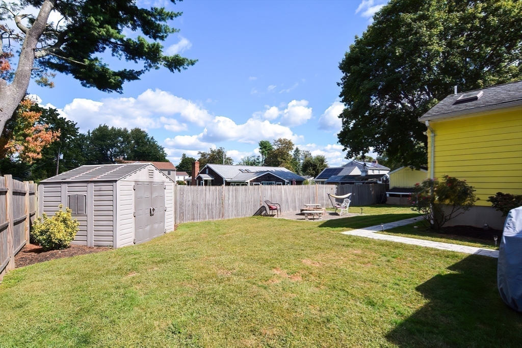 76 Linden Road Seekonk, MA 02771 - Photo 37 of 41