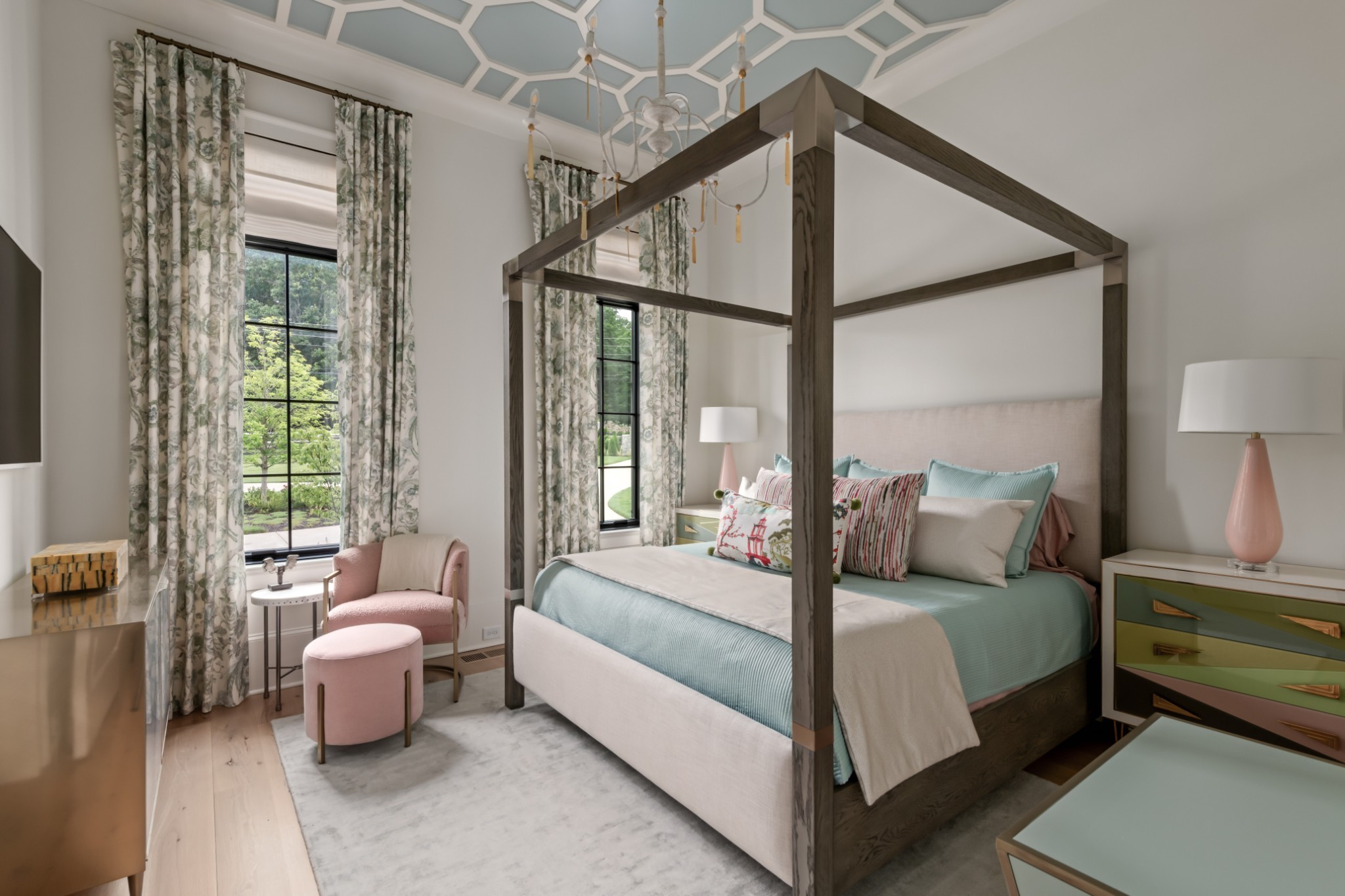 1561 Sunset Road Brentwood, TN 37027 - Photo 33 of 67 a bedroom with a bed and a couch