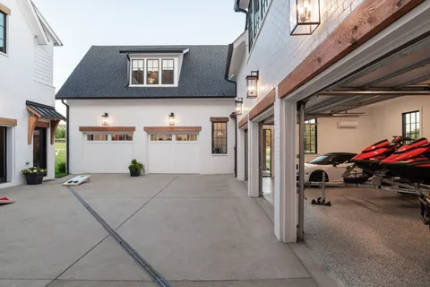 $8,250,000 | 1561 Sunset Road, Brentwood, TN 37027