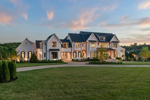 $8,250,000 | 1561 Sunset Road, Brentwood, TN 37027