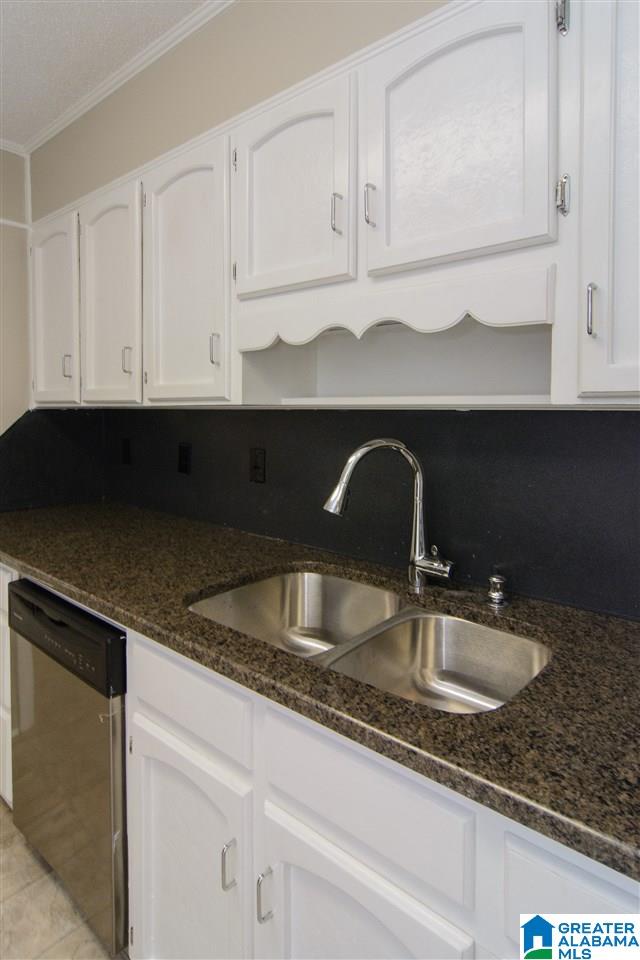 4738 Caldwell Mill Road Birmingham, AL 35243 - Photo 13 of 41