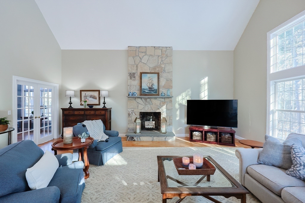 26 Eastmount Road Medfield, MA 02052 - Photo 13 of 42 Gallery Image 13