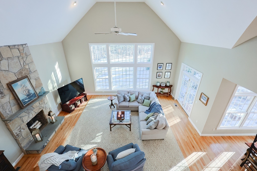 26 Eastmount Road Medfield, MA 02052 - Photo 17 of 42 Gallery Image 17