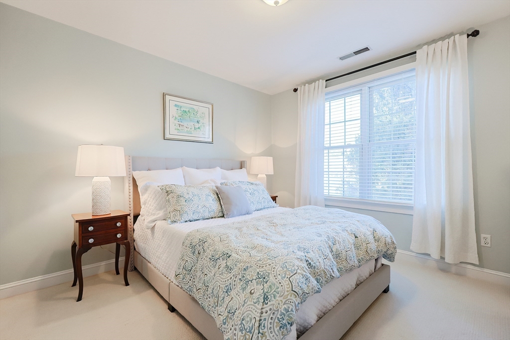 26 Eastmount Road Medfield, MA 02052 - Photo 21 of 42 Gallery Image 21