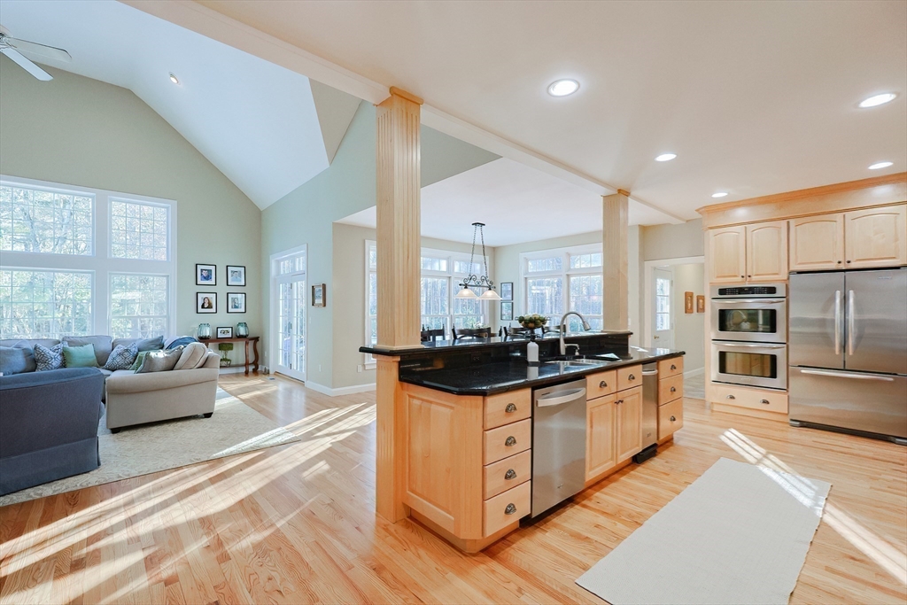 26 Eastmount Road Medfield, MA 02052 - Photo 8 of 42 Gallery Image 8