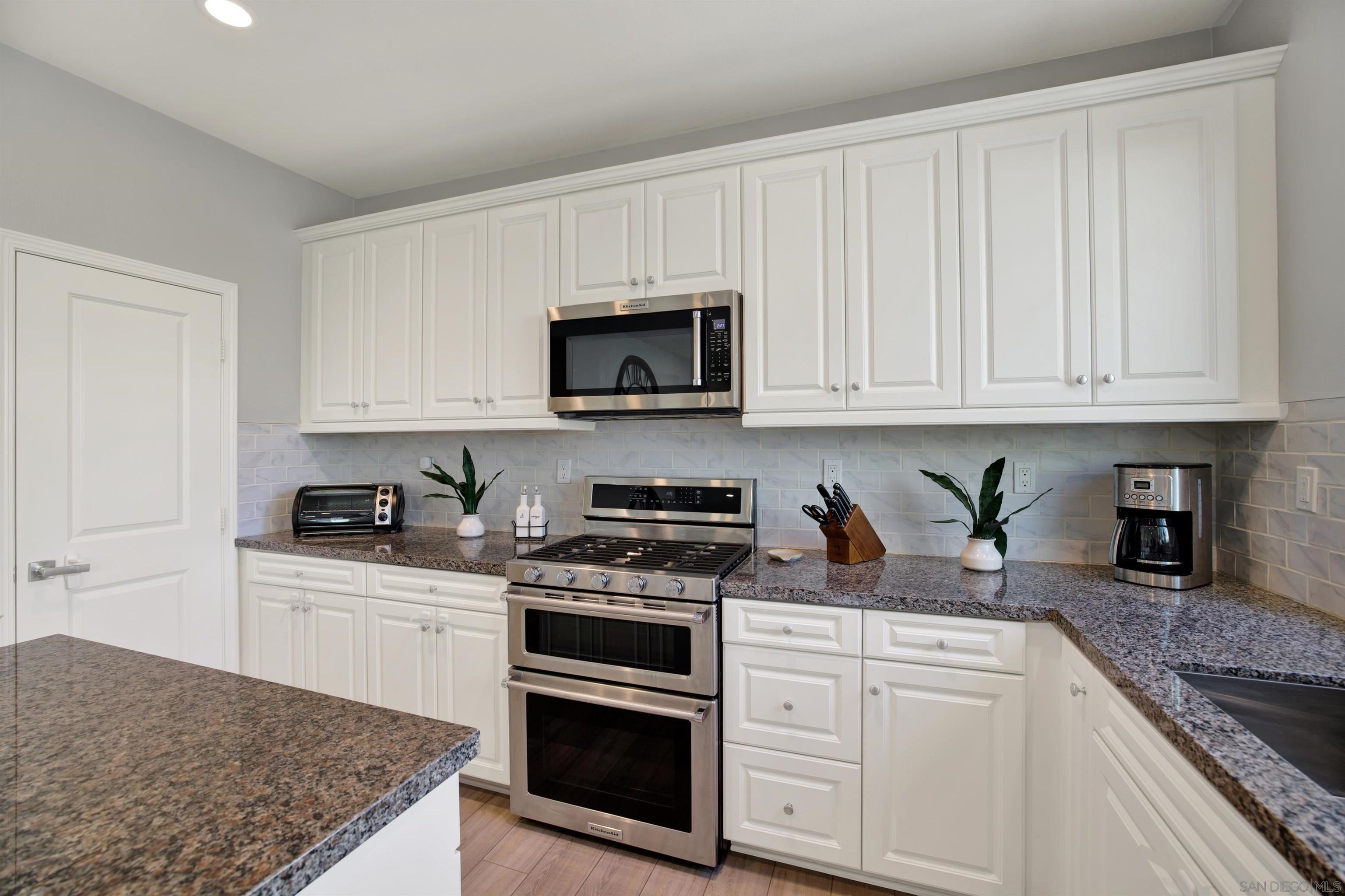 8511 Yucca Street Santee, CA 92071 - Photo 10 of 50