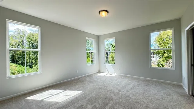 a view of empty room with window