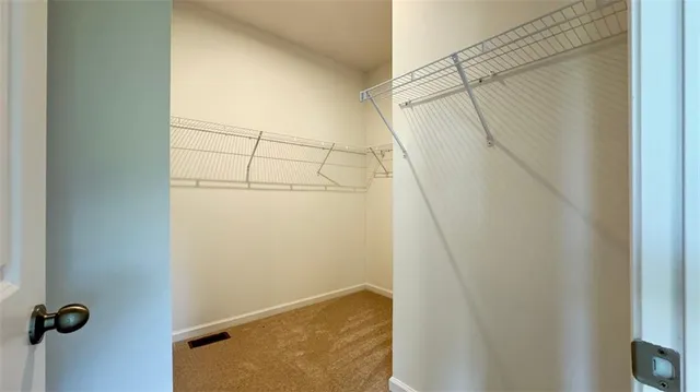 a view of empty room with window