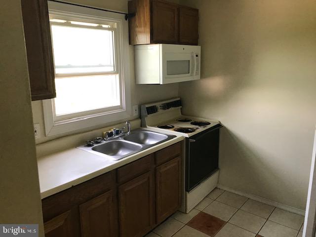 401-407 Red Mill Road Etters, PA 17319 - Photo 4 of 23 Gallery Image 4