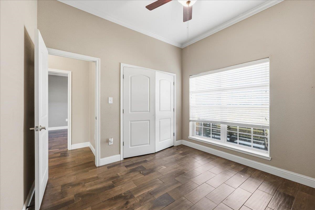 1045 Cedar Ridge Orange, TX 77632 - Photo 18 of 30