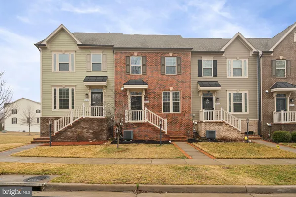 $560,000 | 18058 Red Cedar Road, Dumfries, VA 22026