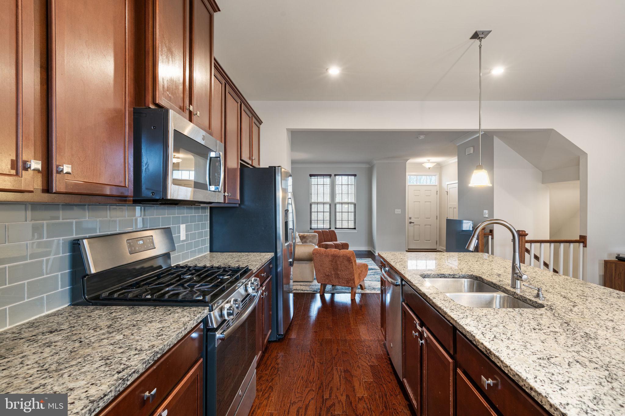 18058 Red Cedar Road Dumfries, VA 22026 - Photo 10 of 62