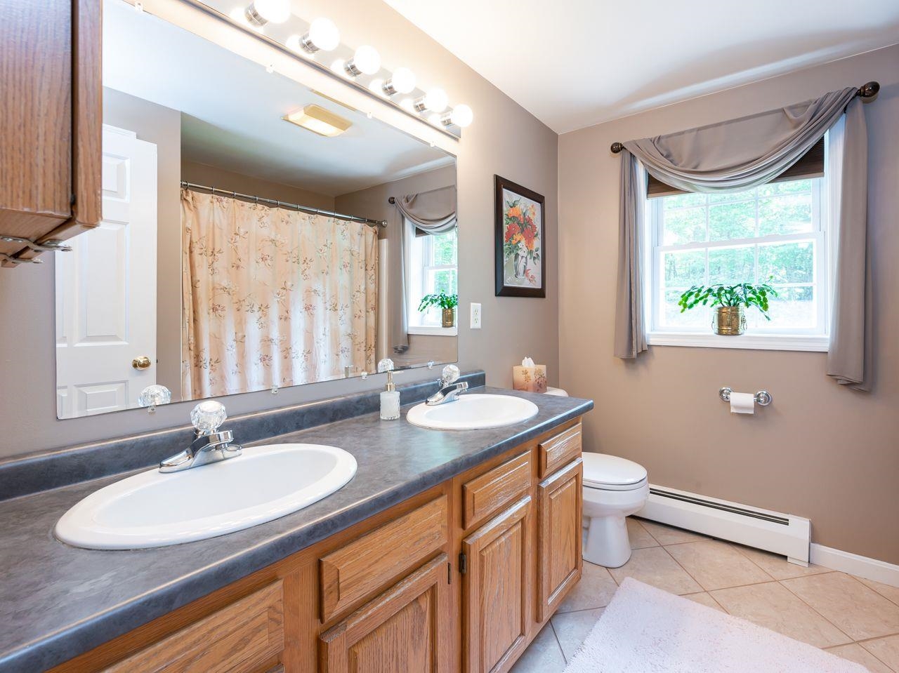 16 Blake Road Raymond, NH 03077 - Photo 22 of 32