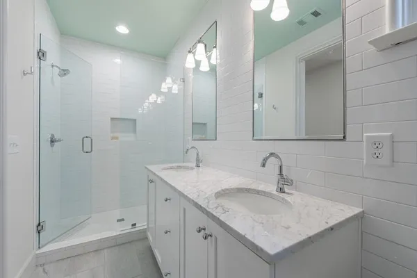 $9,000 | 81 Delmont Drive Northeast, Atlanta, GA 30305