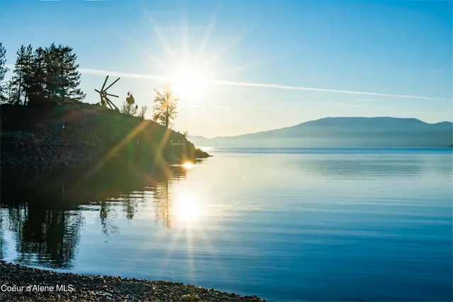 $345,000 | Blk5-lot4 Kiebert Loop, Hope, ID 83836