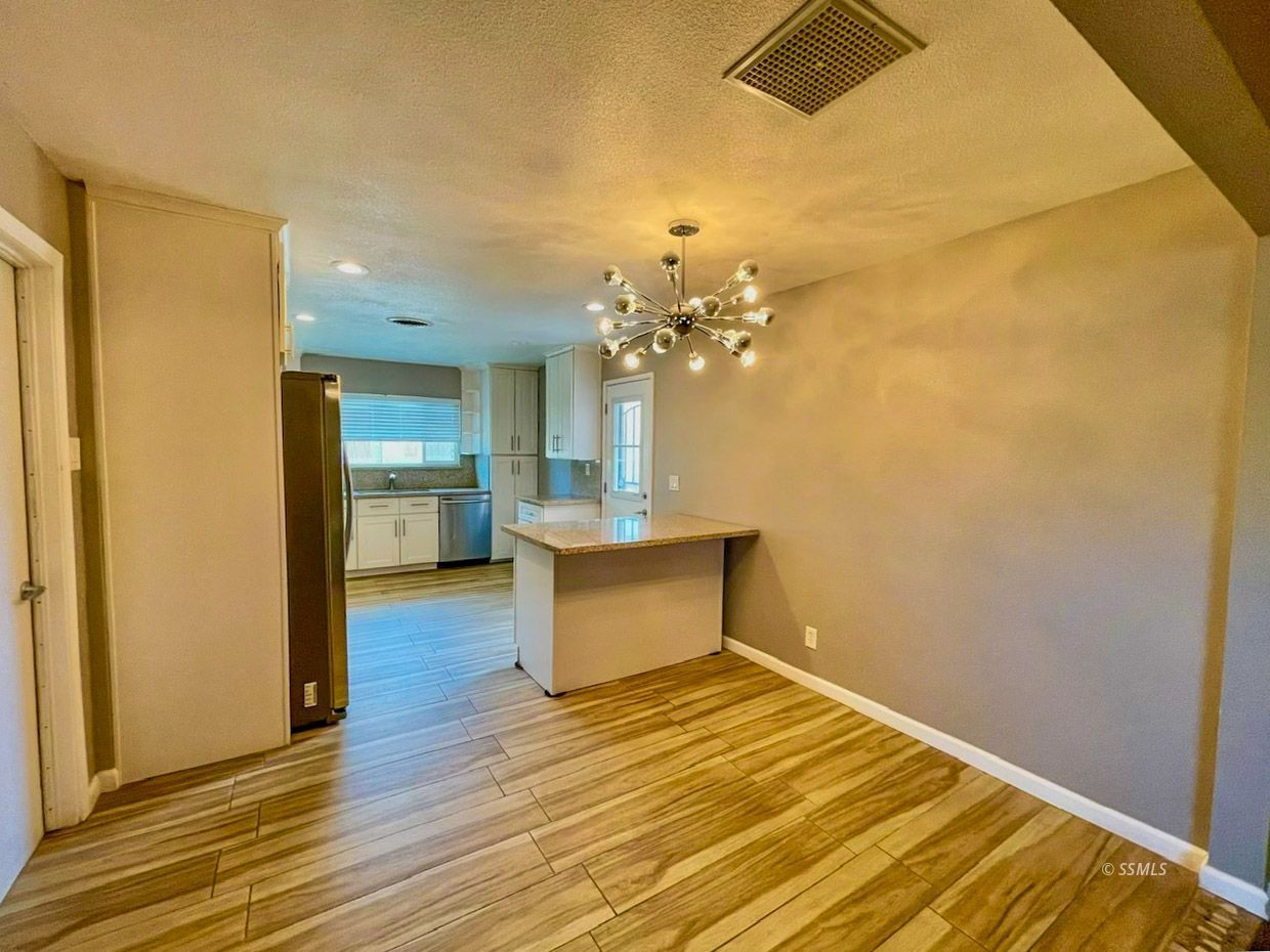 729 West Alene Avenue Ridgecrest, CA 93555 - Photo 6 of 39