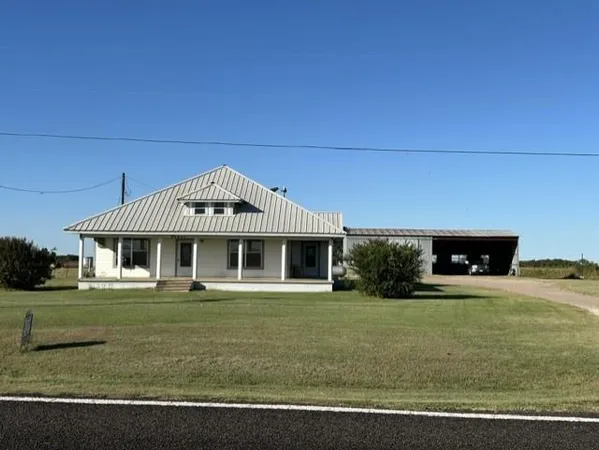 $565,000 | 20642 Fm 901, Gordonville, TX 76245