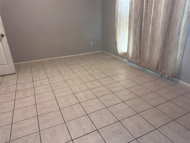 $1,600 | 11136 Village Bend Lane, Unit 1136, Houston, TX 77072