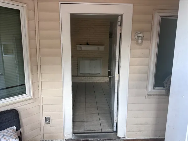 $1,500 | 11136 Village Bend Lane, Unit 1136, Houston, TX 77072