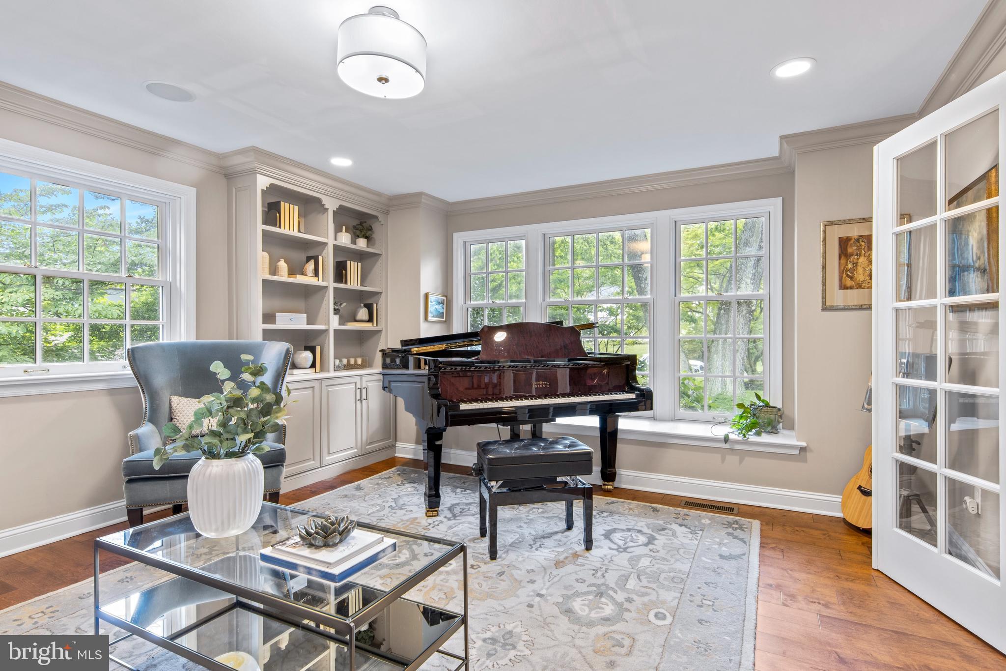 448 Glenwyth Road Wayne, PA 19087 - Photo 11 of 56