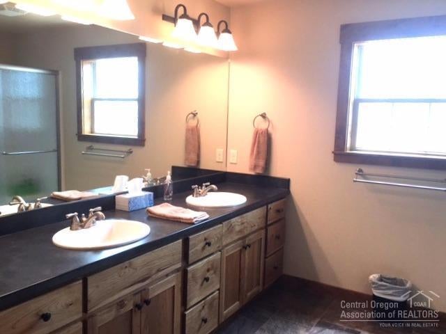 13050 Southeast Falcon Ridge Road Prineville, OR 97754 - Photo 12 of 17 Gallery Image 12