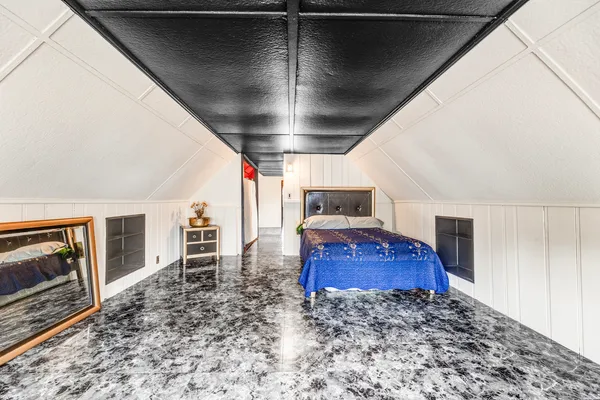 $445,000 | 7011 Roosevelt Road, Berwyn, IL 60402