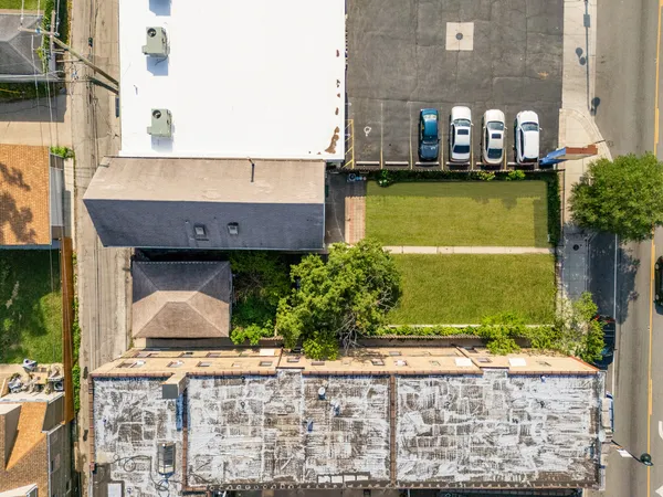 $445,000 | 7011 Roosevelt Road, Berwyn, IL 60402