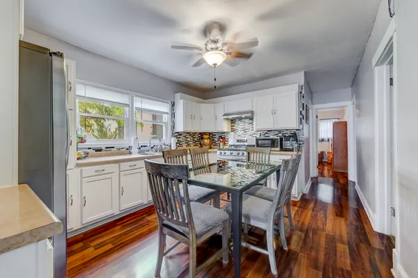 $445,000 | 7011 Roosevelt Road, Berwyn, IL 60402