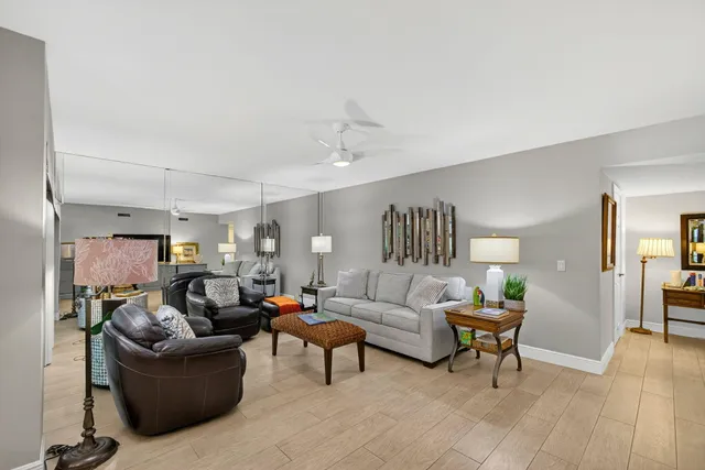 $750,000 | 16671 Traders Crossing North, Unit 122, Jupiter, FL 33477