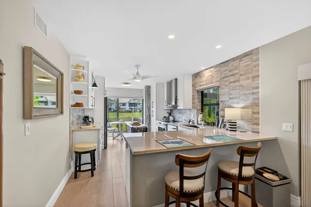 $750,000 | 16671 Traders Crossing North, Unit 122, Jupiter, FL 33477