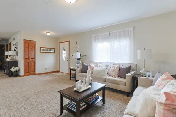 $340,000 | 29777 Ashford Drive, Elkhart, IN 46514