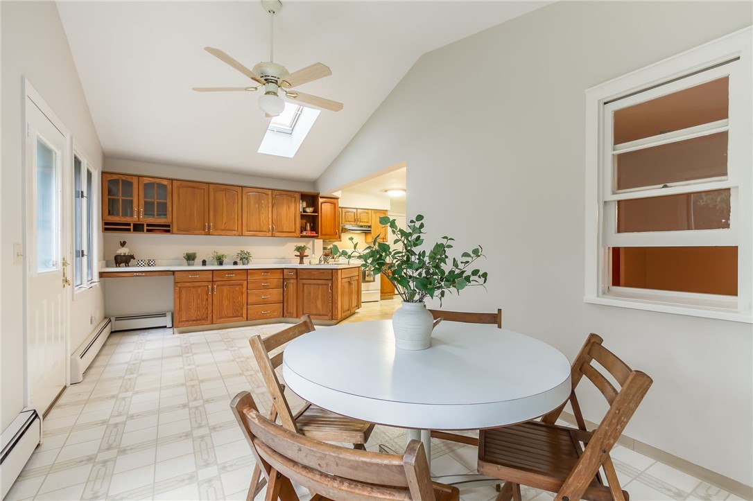 172 Cornwall Lane Irondequoit, NY 14617 - Photo 18 of 36