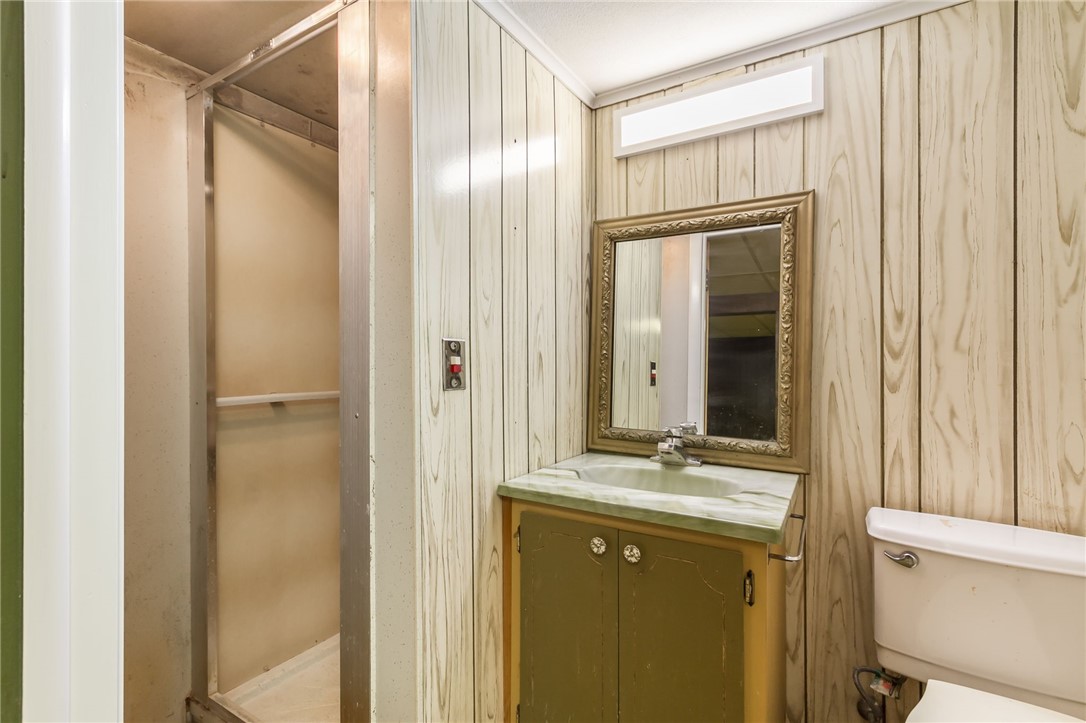 172 Cornwall Lane Irondequoit, NY 14617 - Photo 29 of 36