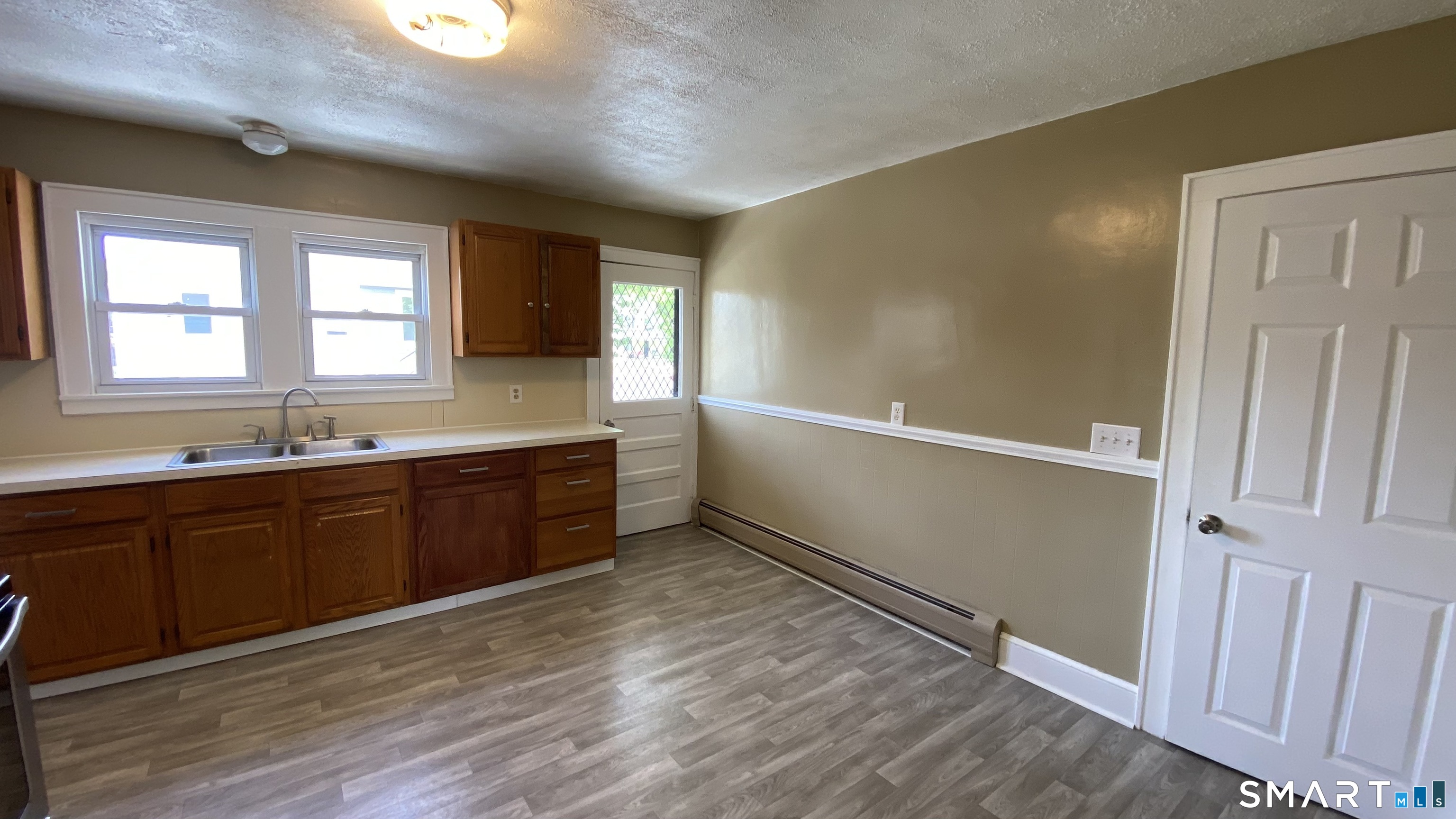 72 Berry Street, Unit 2 Torrington, CT 06790 - Photo 9 of 19