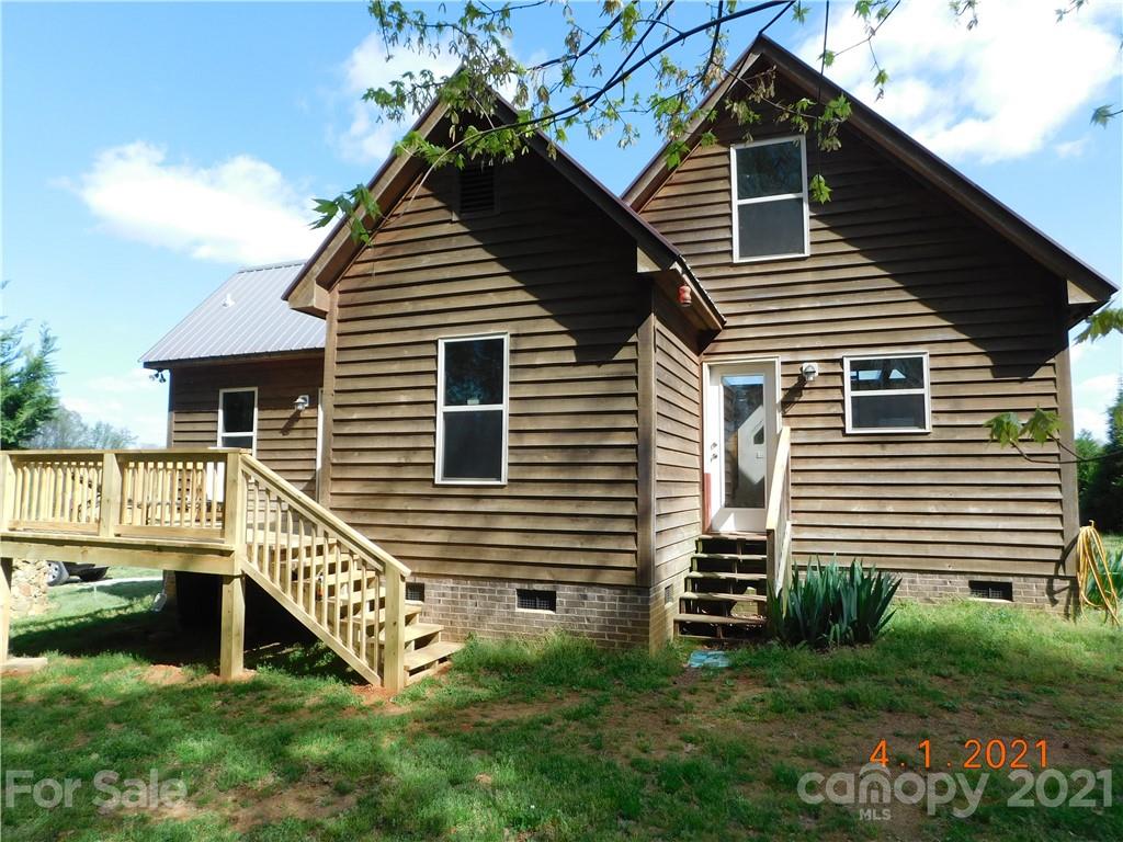 5612 Stack Road Monroe, NC 28112 - Photo 2 of 14 a front view of a house with a yard