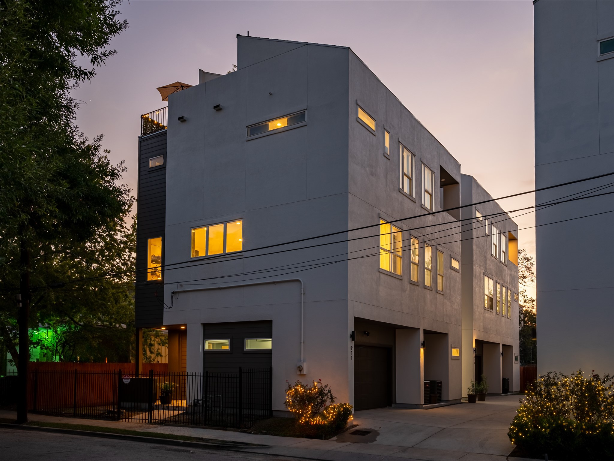 913 Thompson Street Houston, TX 77007 - Photo 33 of 49