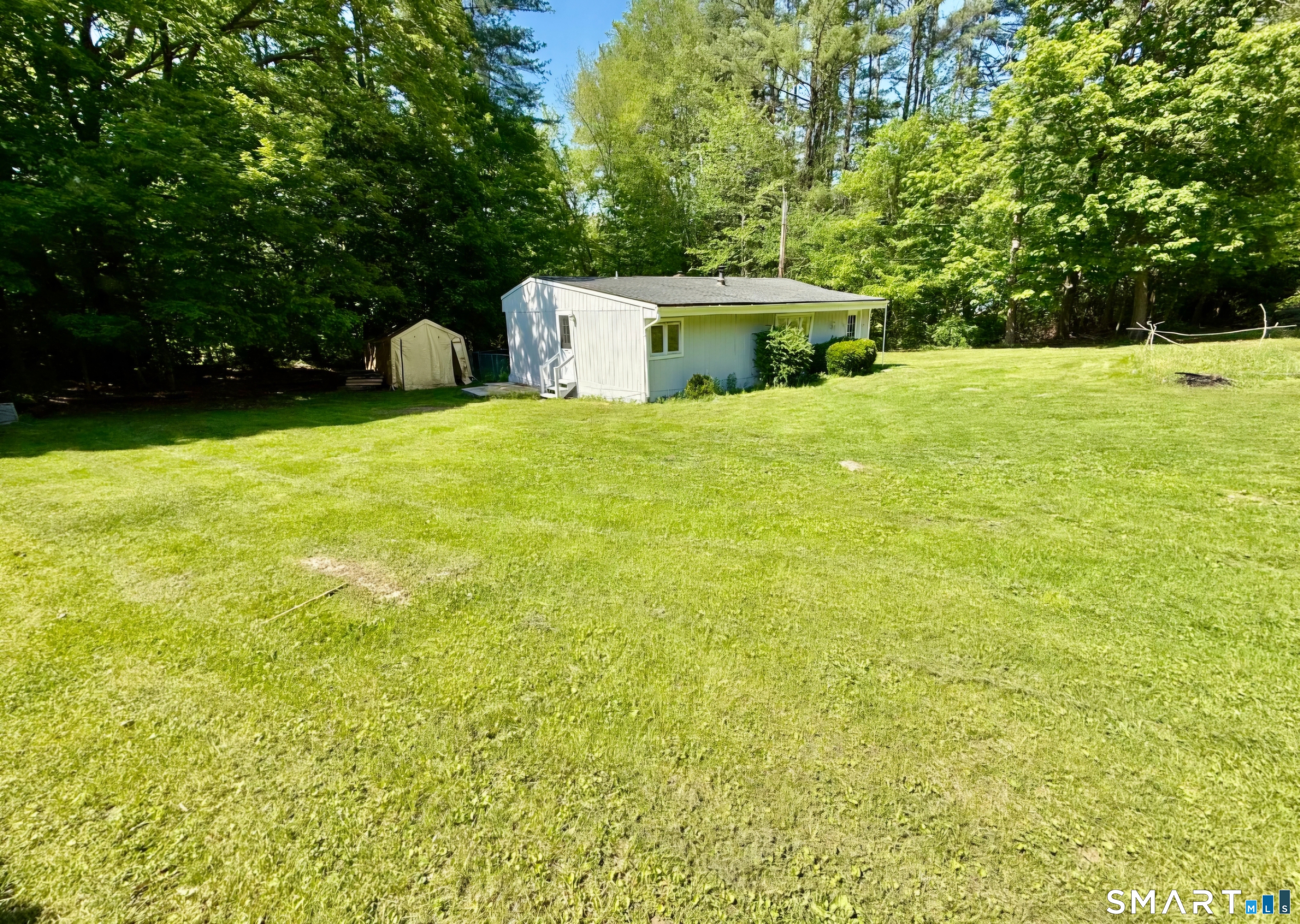 137 Boulevard Road Windham, CT 06256 - Photo 2 of 15