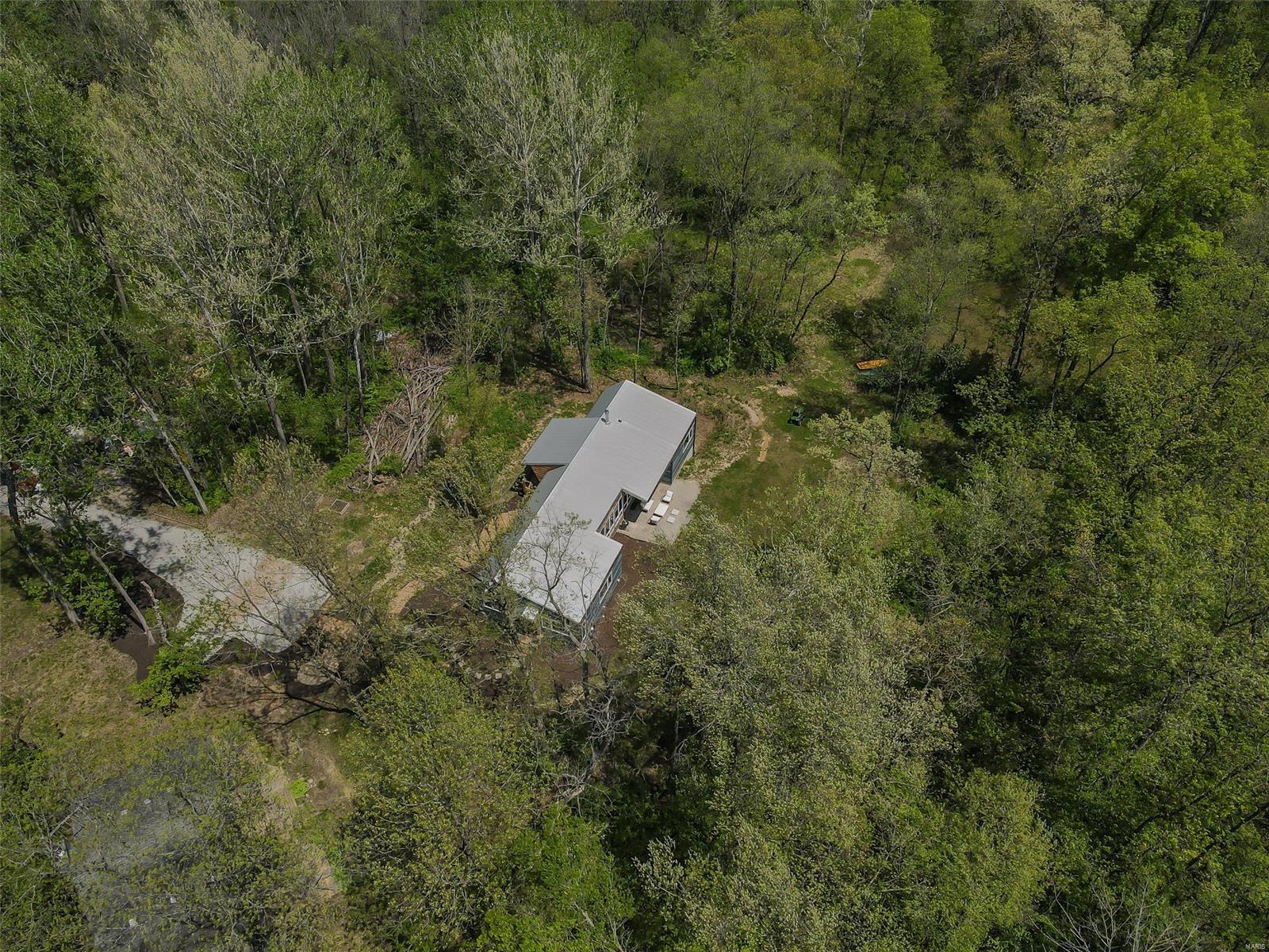 8272 Bethalto Road Dorsey, IL 62021 - Photo 48 of 51