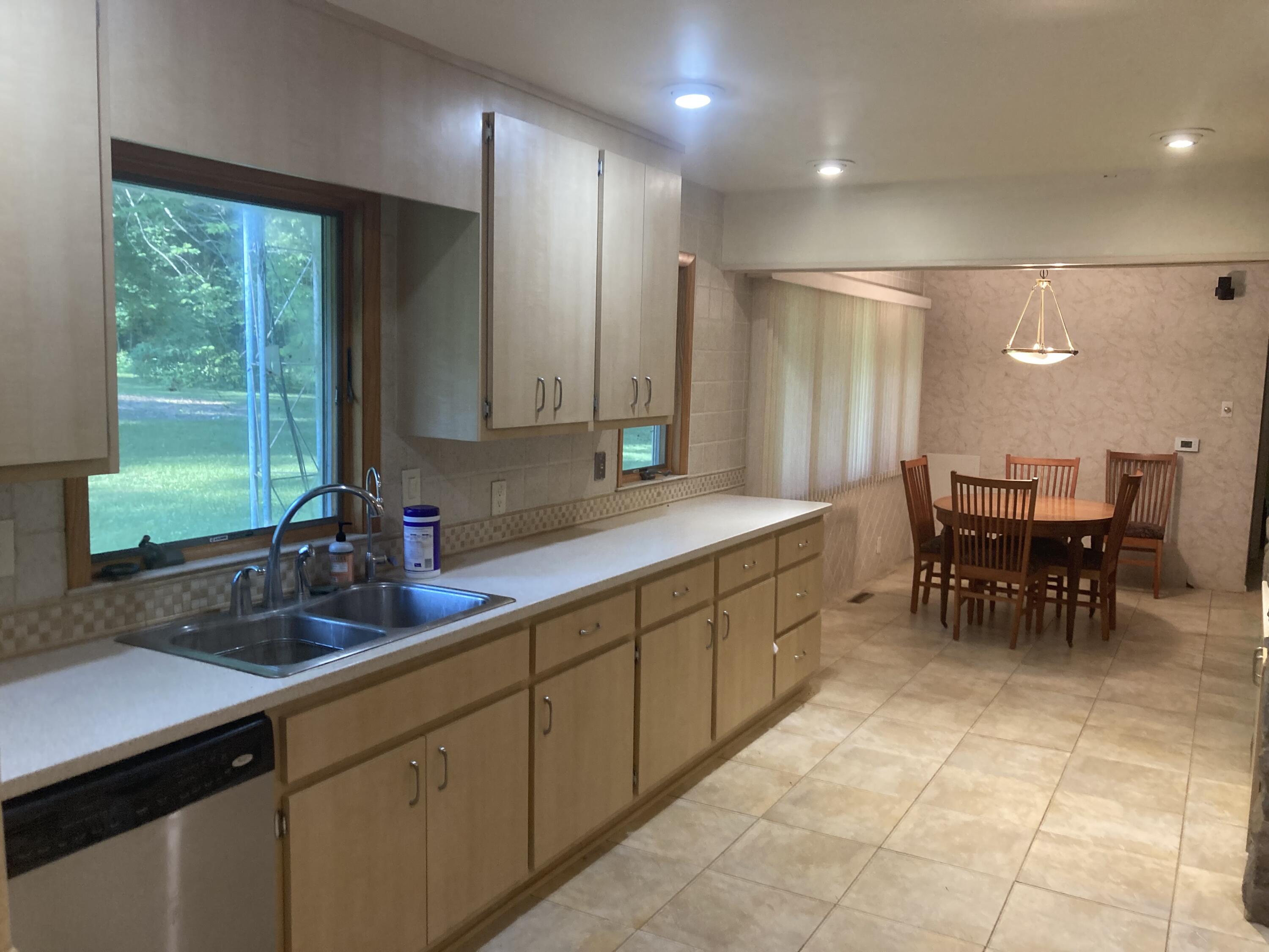 5491 Hoag Road Battle Creek, MI 49015 - Photo 13 of 30 15