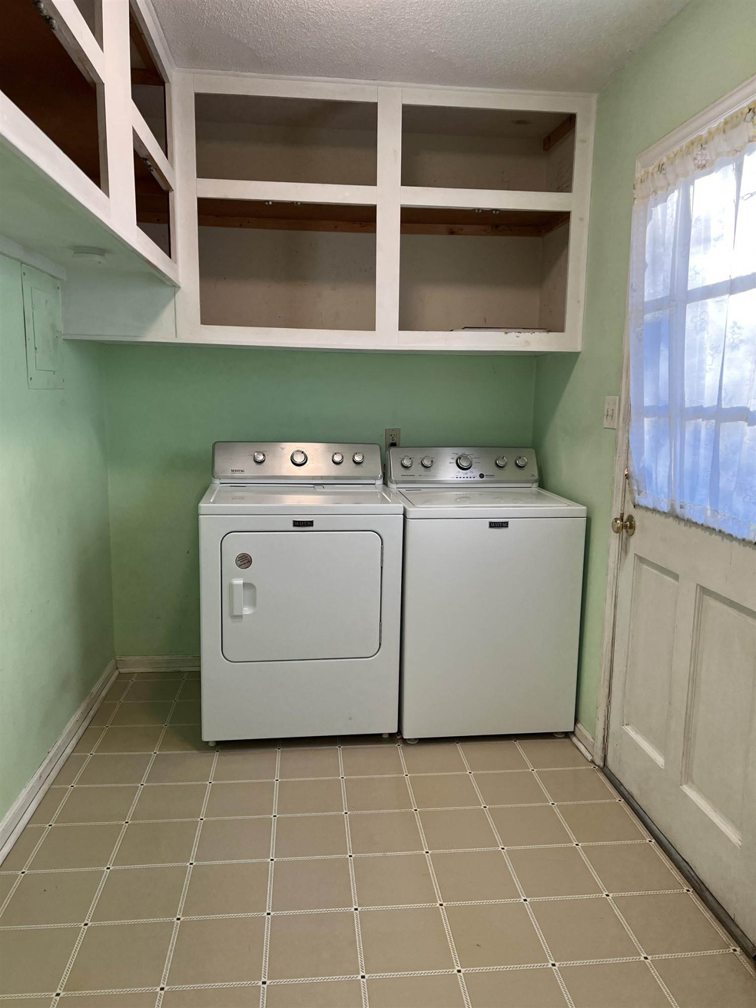 5519 Roslyn Road Durham, NC 27712 - Photo 13 of 31 Photo 13