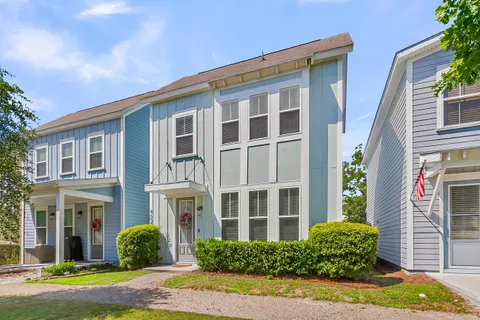 $529,000 | 4604 Hammett Alley, North Charleston, SC 29405
