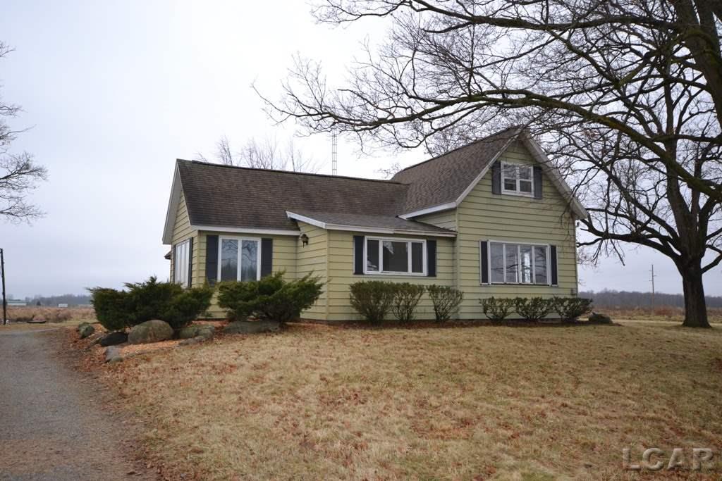 16187 Raymond Road Manitou Beach, MI 49253 - Photo 2 of 33